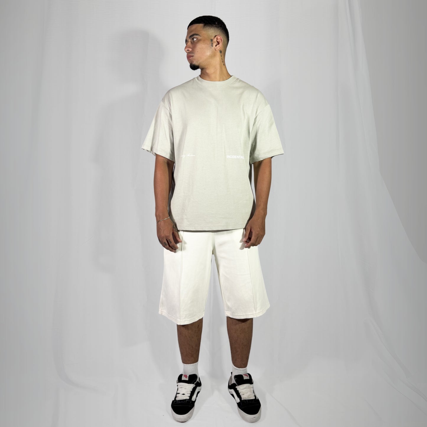 ASTRALISIS OVERSIZE T-SHIRT